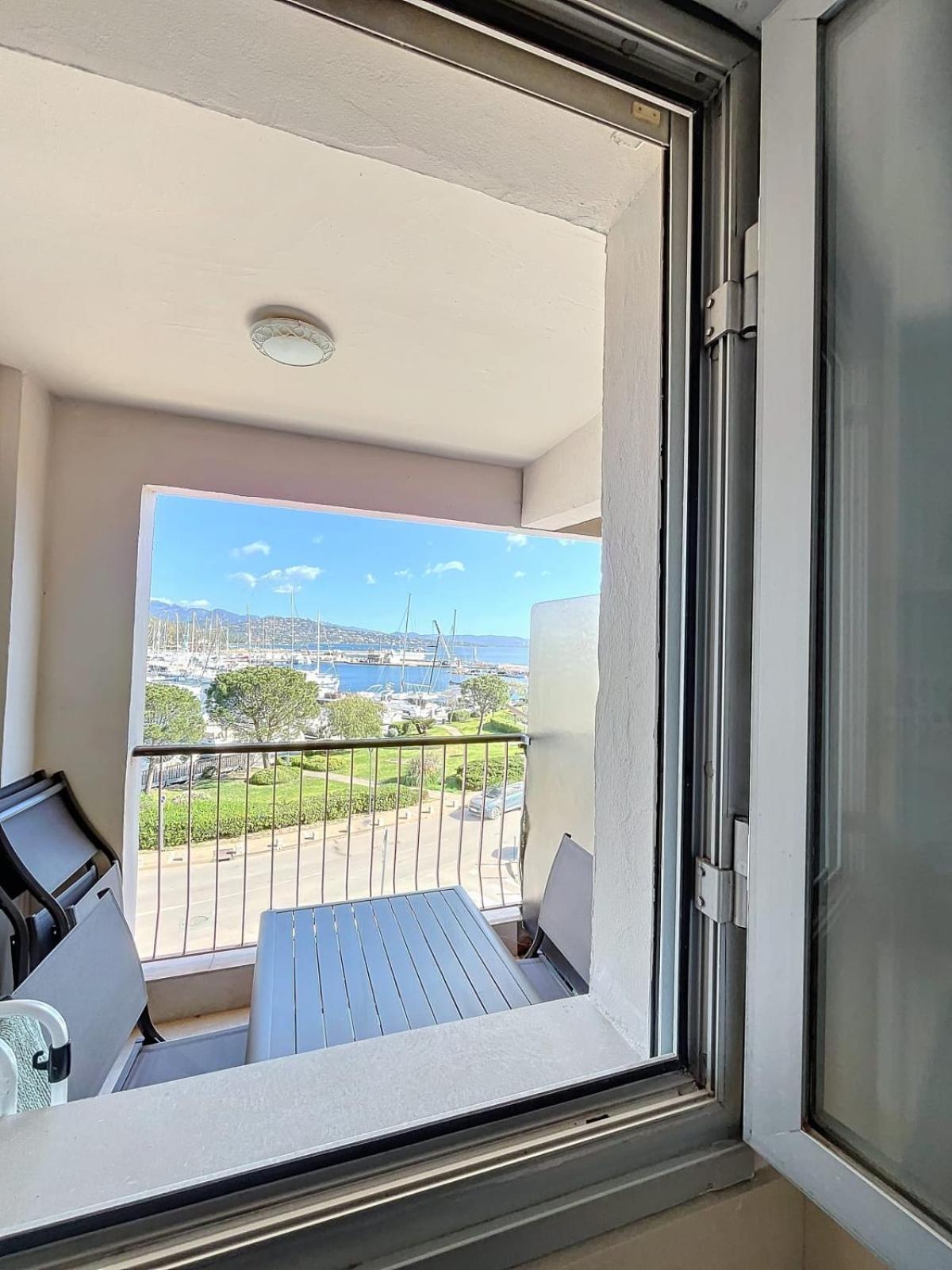 维琪奥港Pretty Cocoon With Harbour View公寓 外观 照片